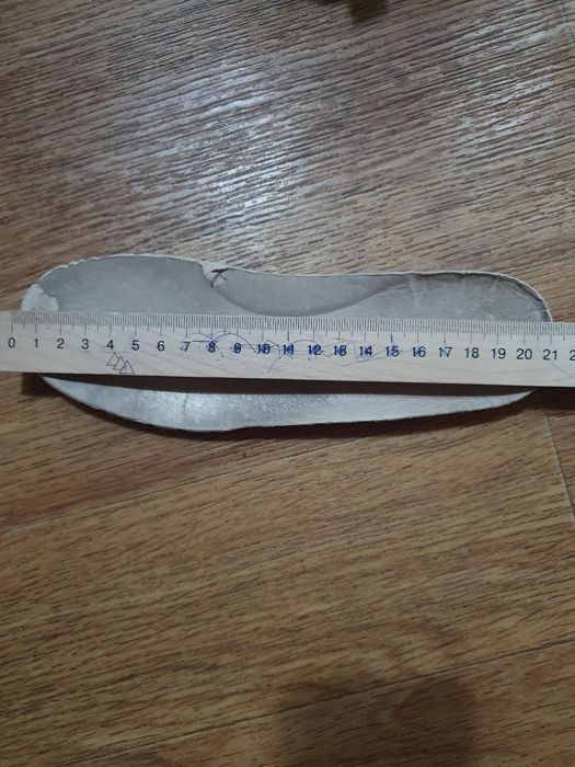 Взуття дитяче на дівчинку