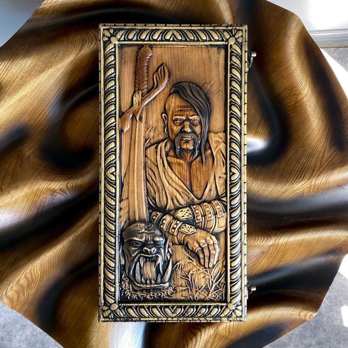 Якісні нарди з візерунком тризуба ( Гарантія 2 роки)