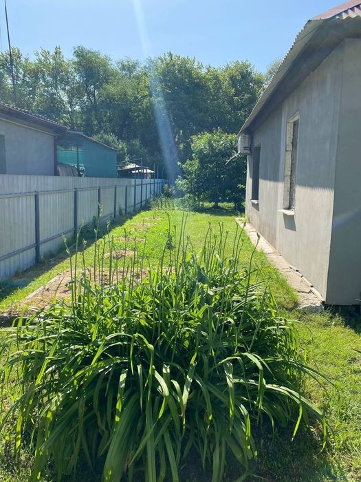 Продам будинок біля річки, р-н Південного вокзалу