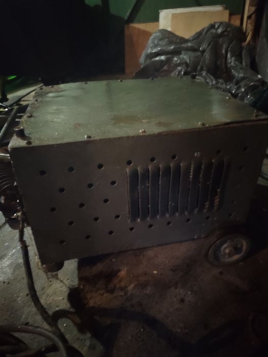 Мочный сварочный аппарат