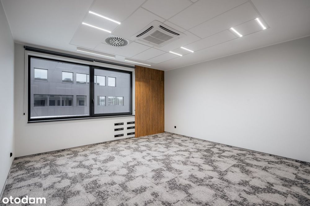 Nowoczesne biuro 296 m² - gotowe do pracy