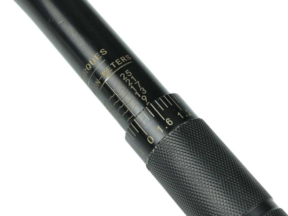 Chave Dinamométrica 1/4" 5-25 Nm Black HD