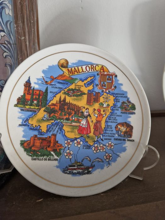 Assorted Decorative Plates, 20 cm447455826333542402
