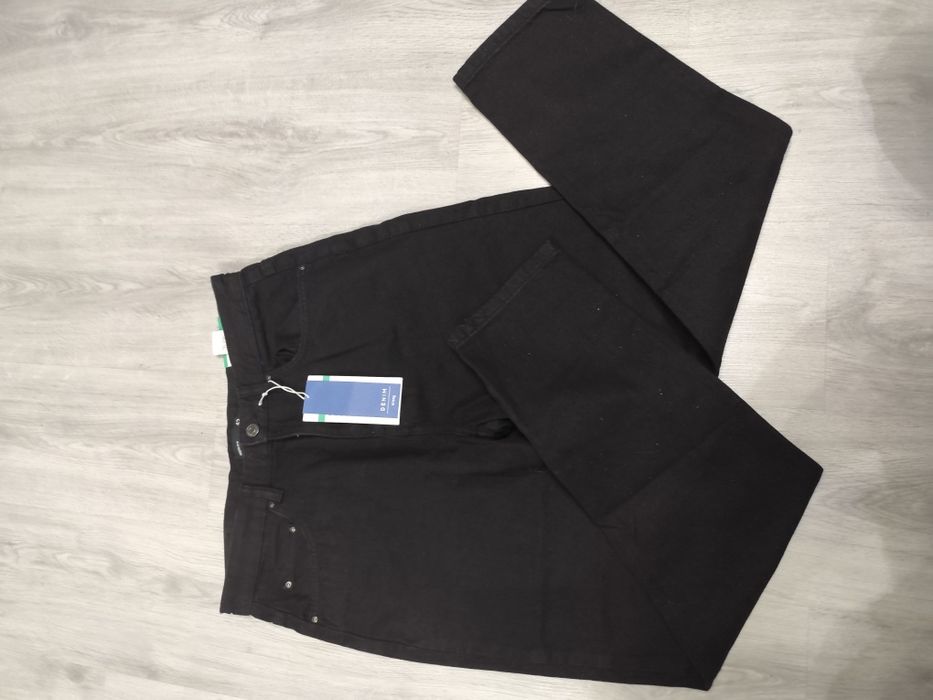 Nowe czarne jeansy mom fit 42
