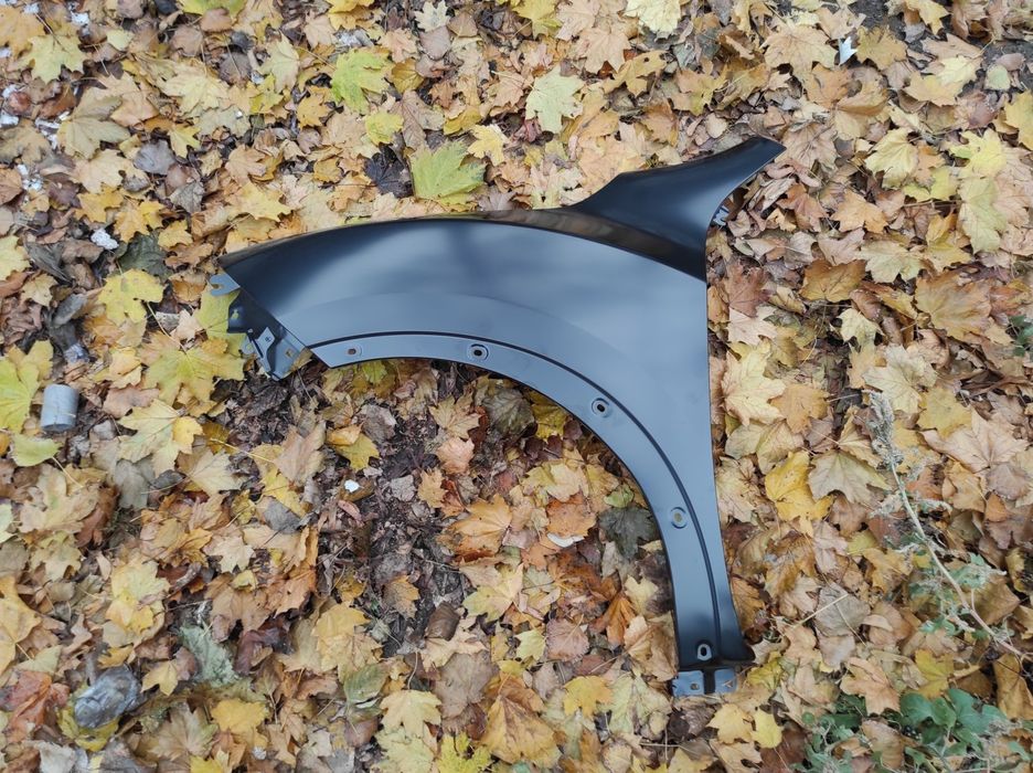 Крыло оригинал NISSAN JUKE с 2015г Новое!!!