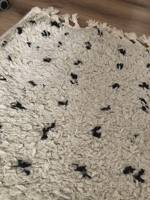 Tapete creme com pelo berber