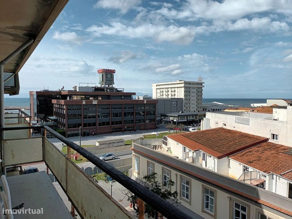 Apartamento  T2  centro de Espinho