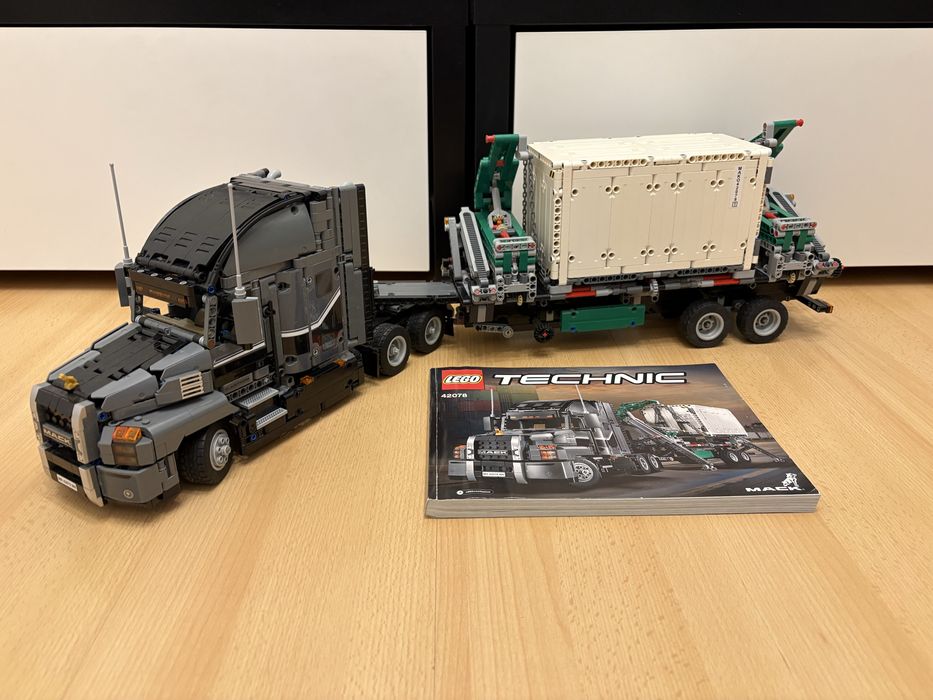 Lego Technic 42078 Mack Anthem