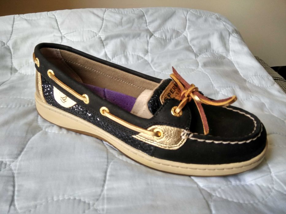 Новые кожаные макасины  SPERRY TOP-SIDER   размер 38.