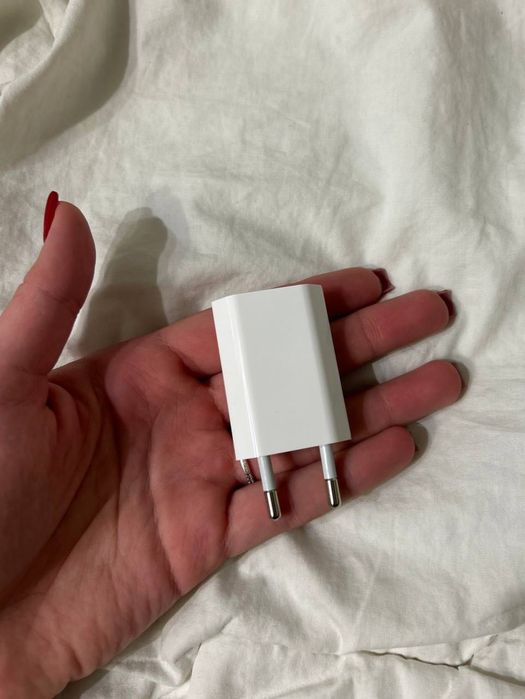 Оригінальний Блок живлення для iPhone / iPad (5W/1A)