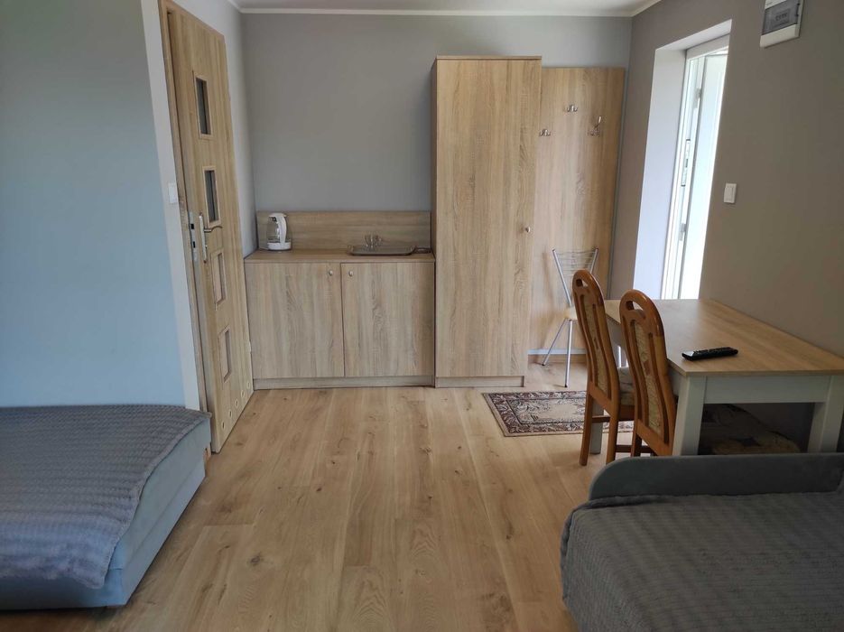 Pokoje pracownicze nad Jeziorem Powidzkim