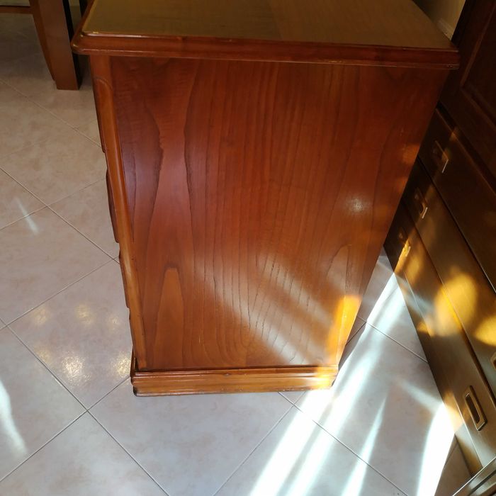 Secretaria de madeira