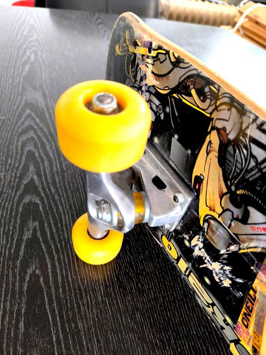 Skate GONSALES - bom estado