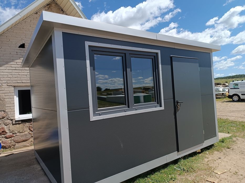 Pawilon, budka, domek, z płyty warstwowej