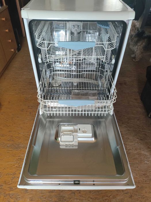 Zmywarka INDESIT IDE 100 EU