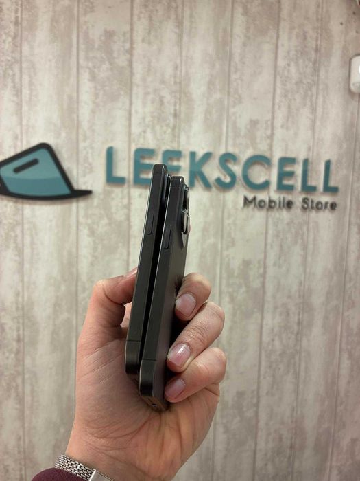 IPHONE 15 PRO - 256GB - 24 MESES DE GARANTIA