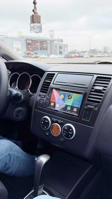 Nissan Tiida 1,6 АВТОМАТ 2008 год (на климате)