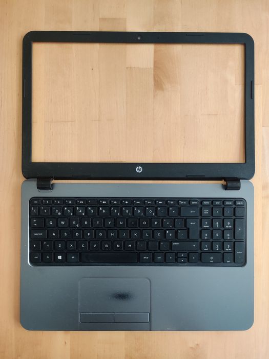 HP 15-R208np Peças