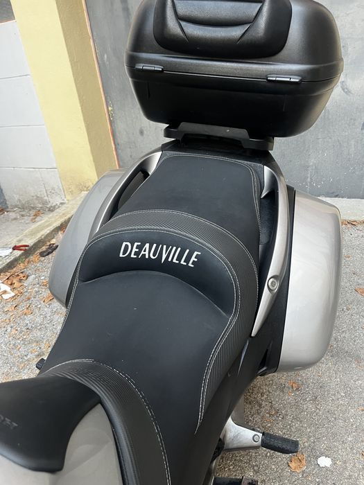 Honda Deauville NT700V ABS – 2008 – Equipada para Viajar