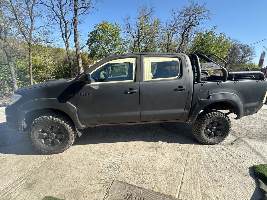 Разборка шрот Toyota Hilux 2.5 3.0 дизель 2005-2015 автомат механика