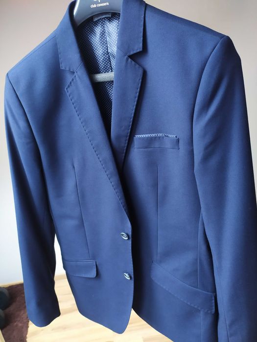 garnitur męski granatowy