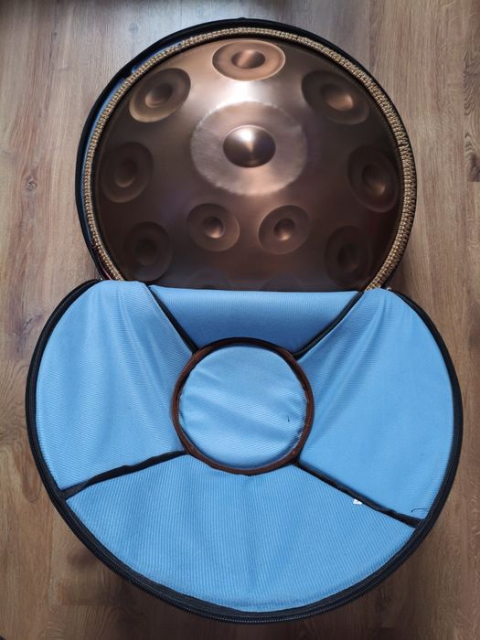 Prawdziwy duży 12 tonowy karaibski Handpan Hang drum