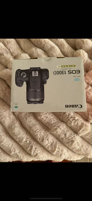 Canon EDS 1300 D