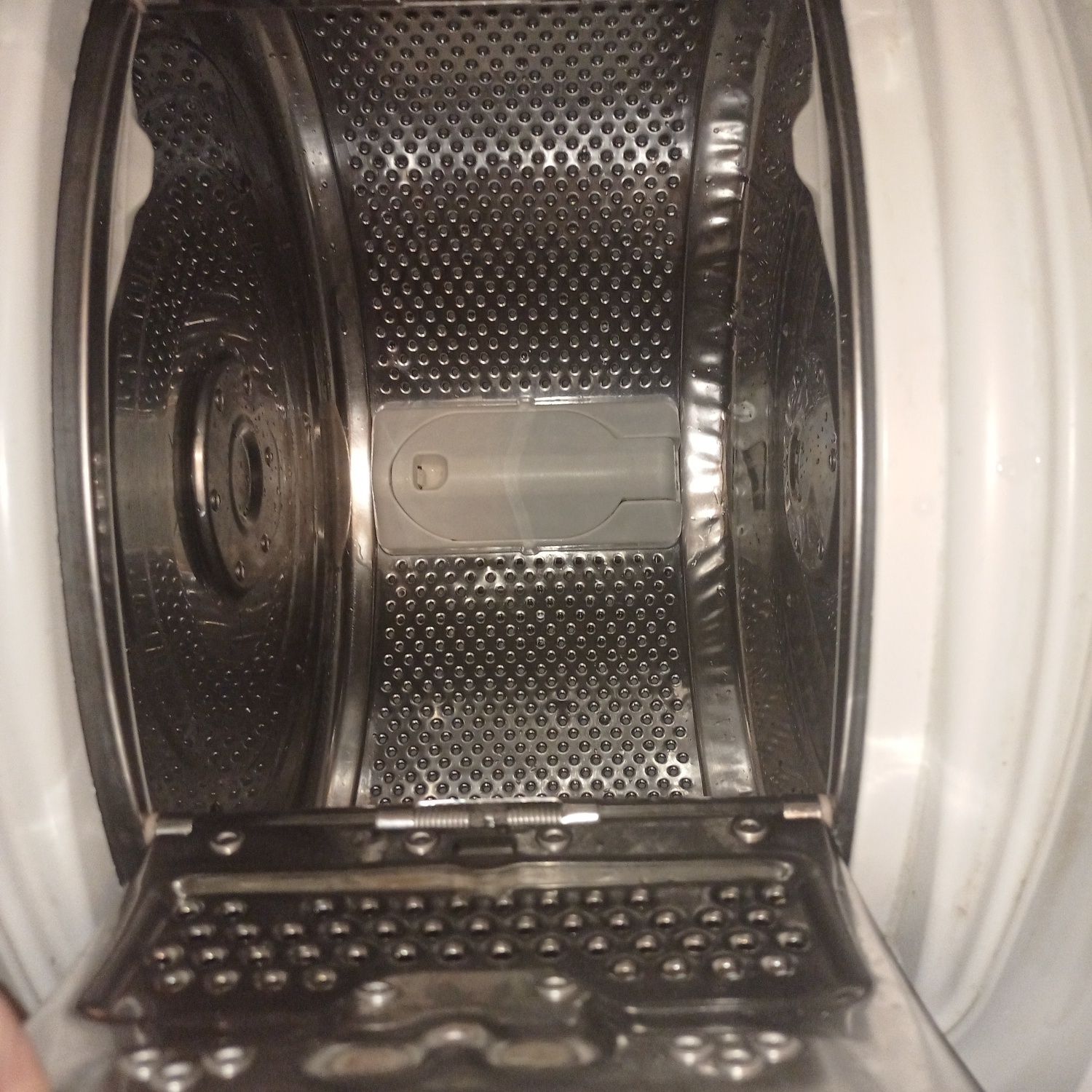 Стиральная машинка Zanussi ZWP 580: 100 грн. - Пральні машини Дніпро на Olx