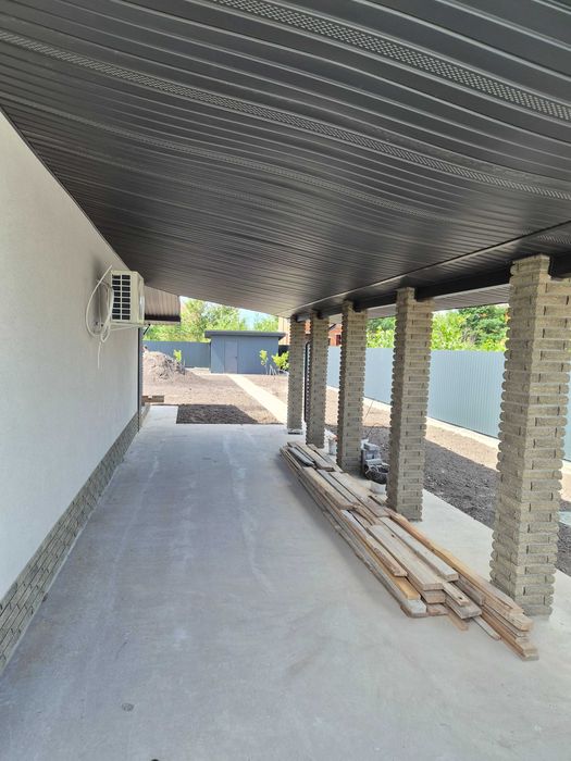 Новий сучасний будинок 180 м² біля річки Десна | 8 соток | с. Пухівка | КМ "Вега"
