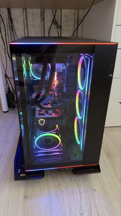 Setup gaming RTX 5080 + RYZEN 7 9850X3D + MSI 34” 180Hz