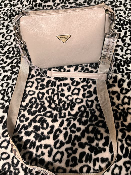 Сумка молочного коляру