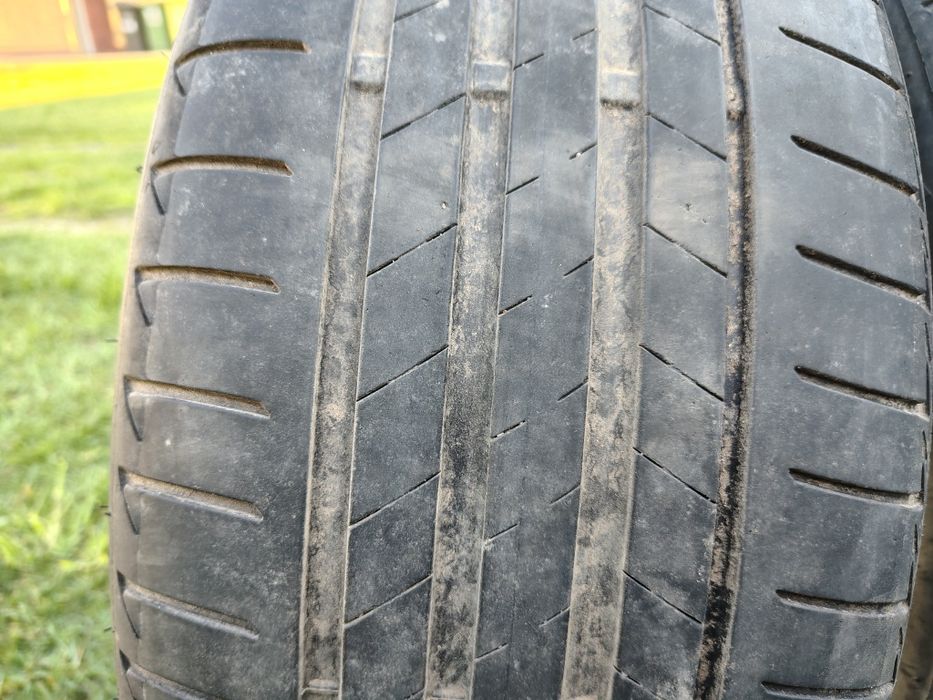 Opony Bridgestone 225/40 r19