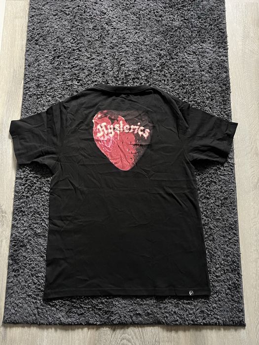 Hysteric Glamour Skullberry shirt: 1 567 грн. - Футболки Львов на Olx
