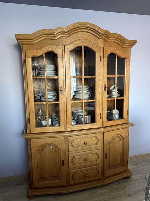 zestaw debowych mebli