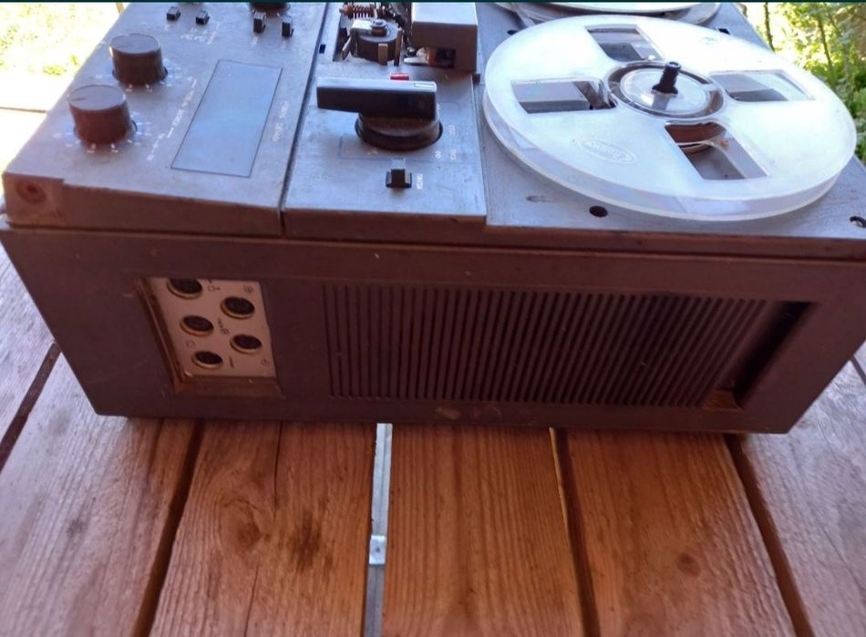 Ретро Магнітофон, Магнітола Юпітер МК-106С