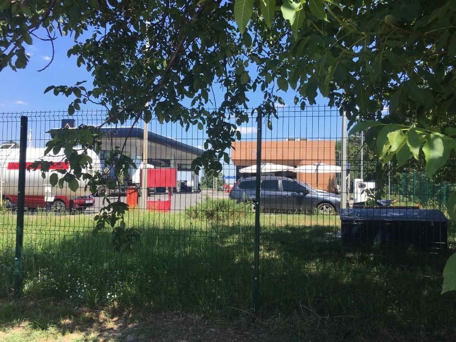 Продам участок 20 соток ,Золотые ключи