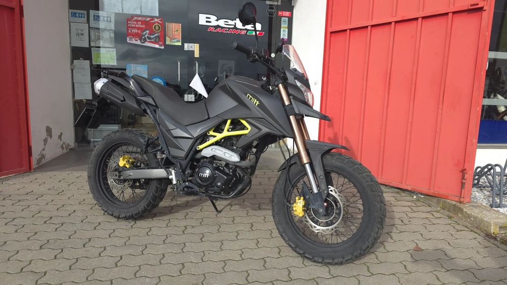 Mitt 125 TK Carta carro.