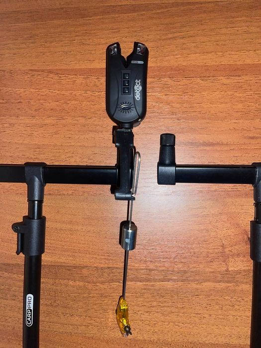 АКЦІЯ! Буз-бар Carp Pro на 2 вудлища + 2 сігналізатора + 2 свінгера