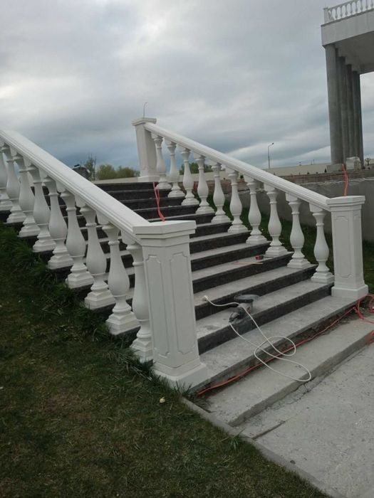 Балясины из бетона, перила столбы