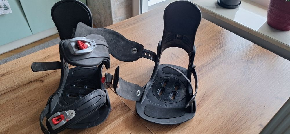 Wiązania snowboardowe  r M