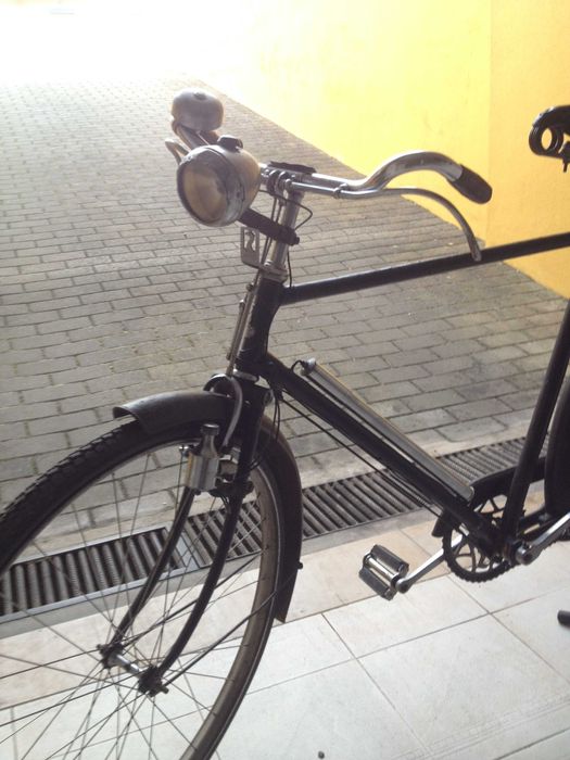 Bicicleta RALEIGH - Década de 40 - Roda 28