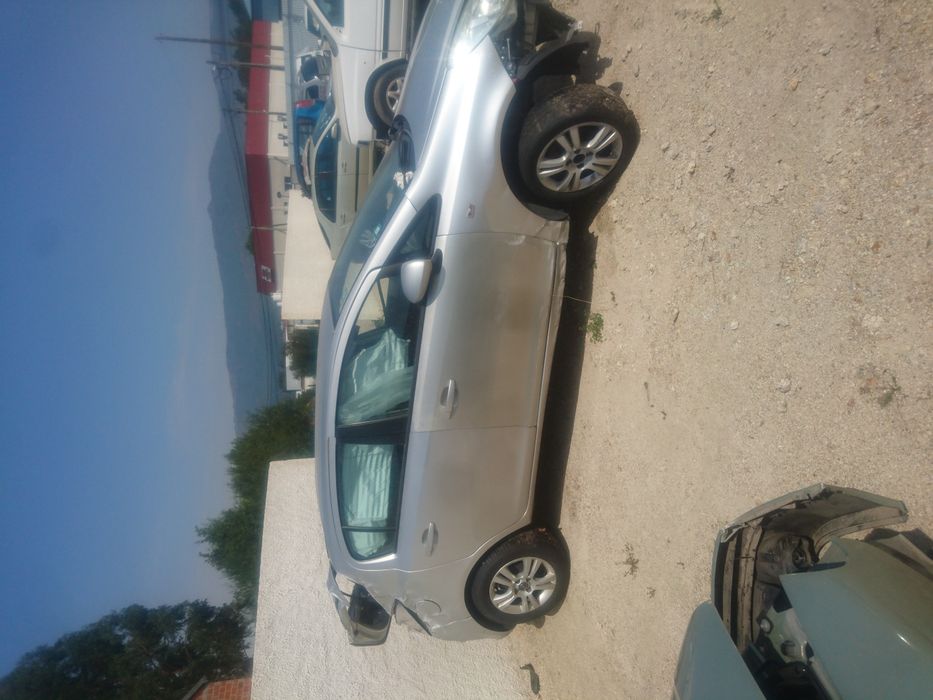 Opel Corsa D para peças. Motor A13DTC, portas, airbags etc.