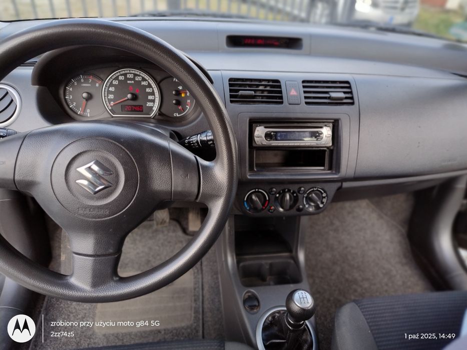 1.3 benzyna ładne auto z klimatyzacją