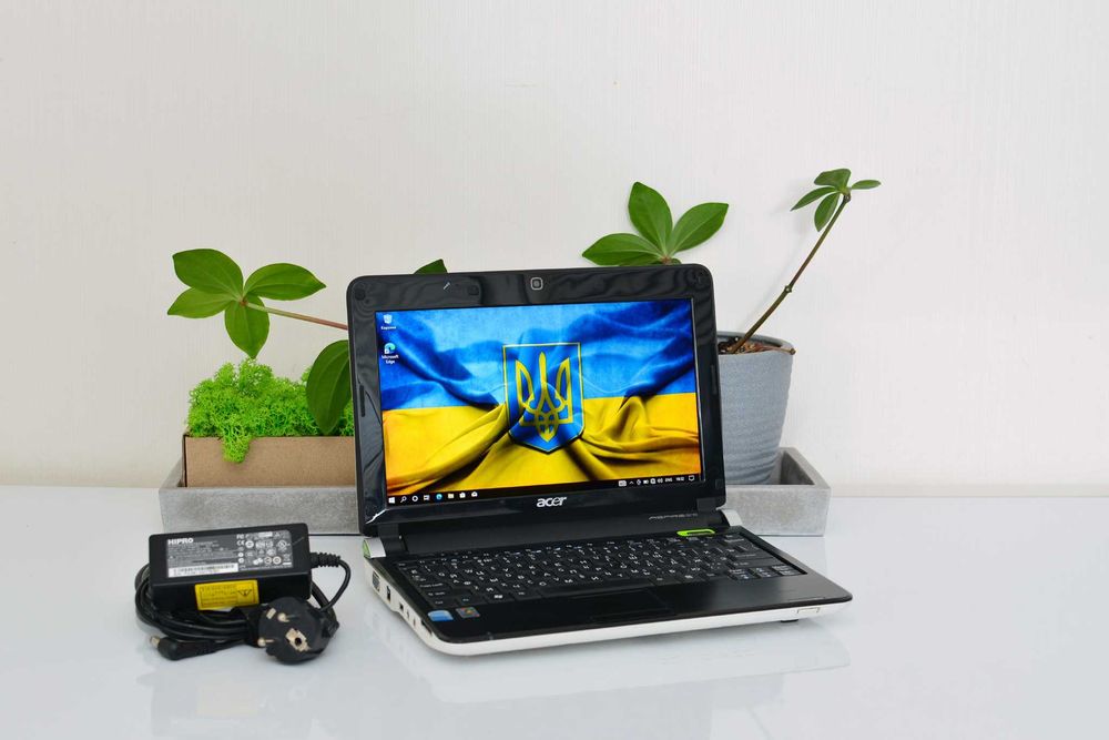 Нетбук Acer Aspire One KAV10 (прості задачі, батарея 6+ годин, готовий до роботи)