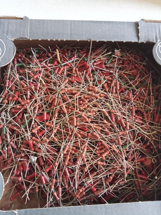 Резисторы МЛТ; УЛИ / СССР.