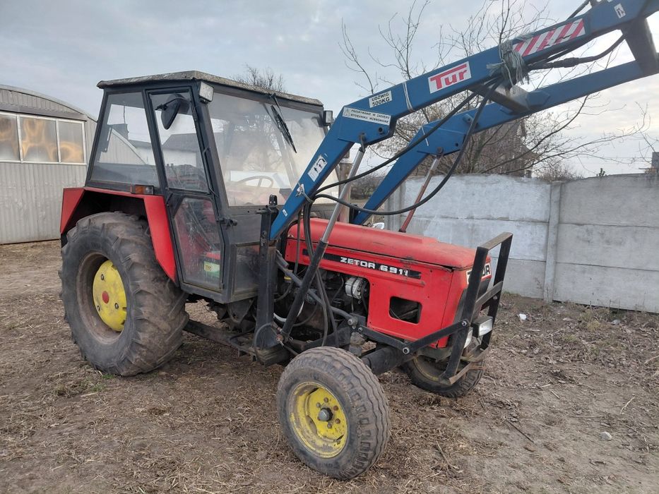 Zetor 6911 z turem