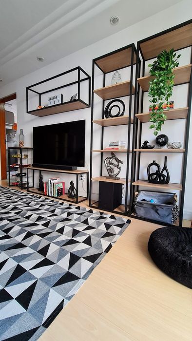 Szafka RTV w stylu Loftowym