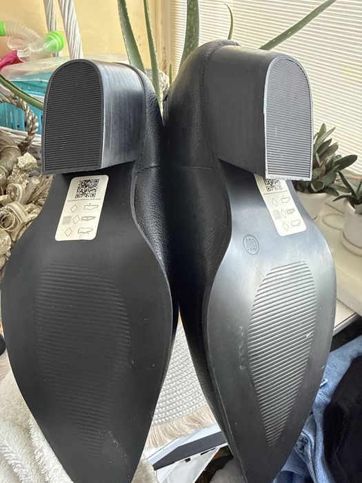 Казаки жіночі нові