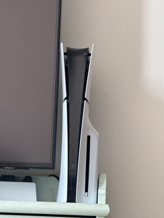 Ps5 sprzedam 2200