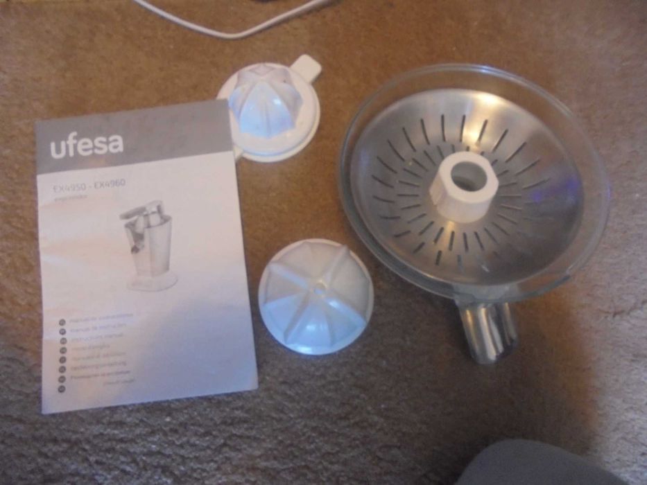 expremedor marca ufesa